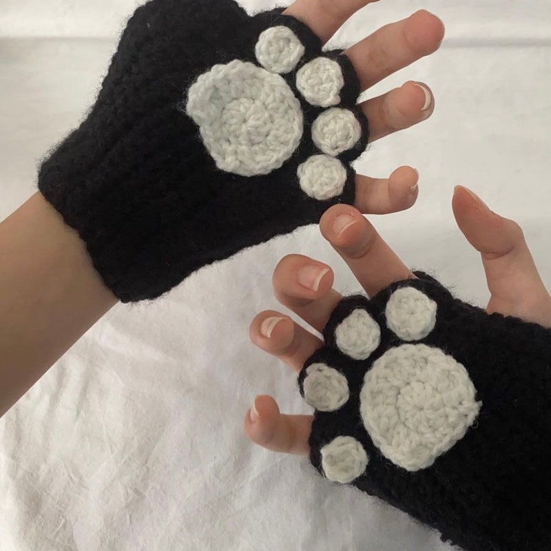 Black Cat Fingerless Gloves Costume Accessory main image 1