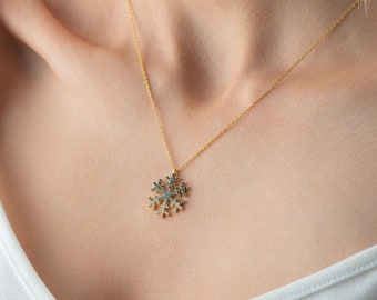 Dainty Snowflake Necklace Minimalist Gold Snowflake Pendant Necklace Silver Colorful Snowflake Talisman Necklace Christmas Gifts For Women