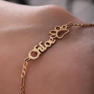 Bracelet avec nom de patte personnalisé en argent sterling avec nom de patte Bracelet de patte avec nom personnalisé Bracelet avec patte délicate pour animal de compagnie pour maman