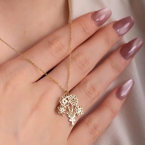 Personalized Birth Flower Bouquet Necklace Silver Birth Month Flower Necklace Combined Birthflower Bouquet Necklace Multiple Flower Necklace