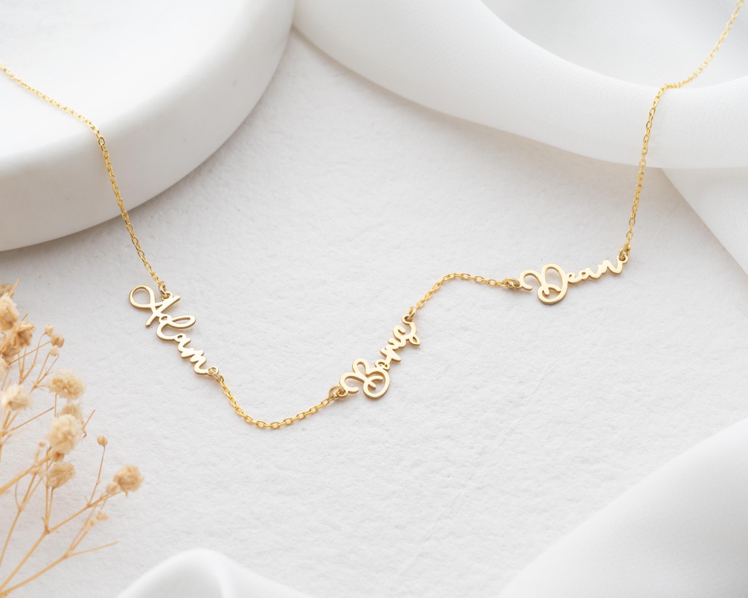 Minimalist Gold Name Necklace Dainty Gifts for Women Christmas 