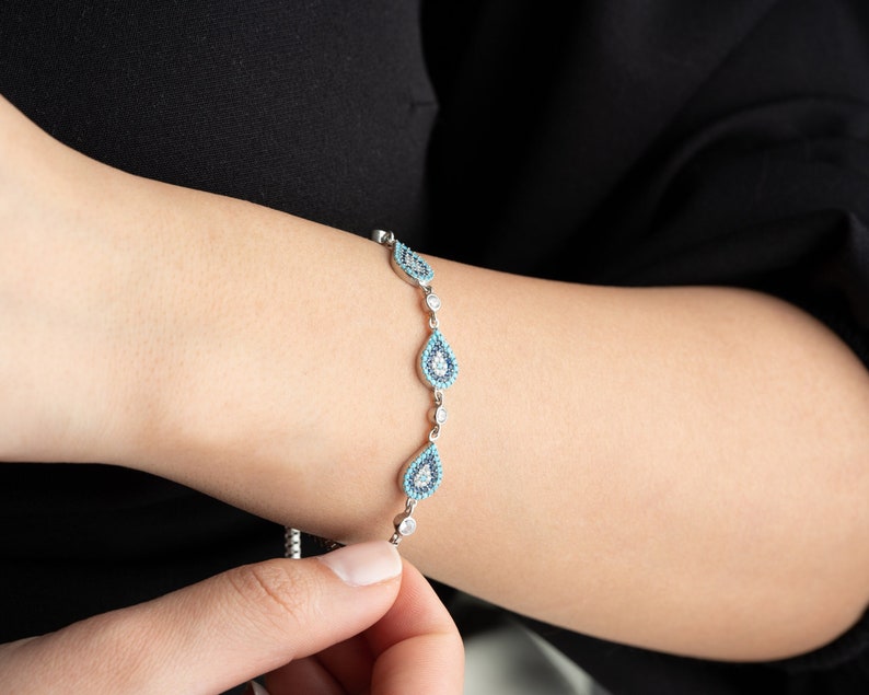 Zierliches Silber Evil Eye Armband für Frauen, Geschenk für Mama, Evil Eye Armband mit Quarzstein, Box Kettenarmband Bild 1