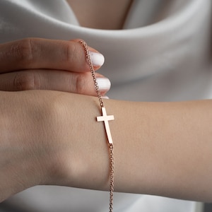 Custom Gold Cross Bracelet Women Silver Cross Name Bracelet Dainty Rose Gold Birthstone Bracelet with Cross Charm Bracelet Christmas Gifts
