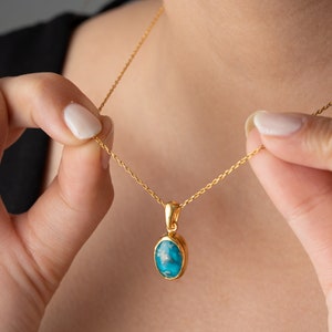 Dainty Gold Turquoise Necklace for Women Minimalist Silver Blue Stone Turquoise Jewelry for Gift Turquoise Pendant Necklace Mothers Day Gift