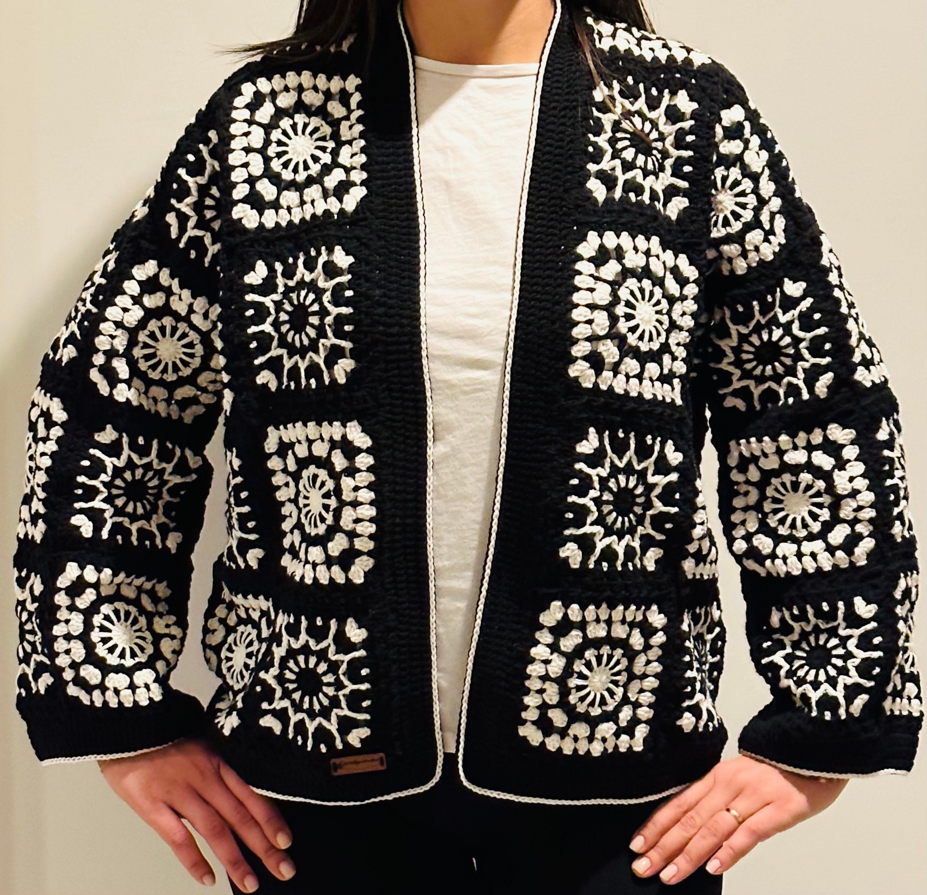 Granny Square Crochet Cropped Cardigan for Women in Black/White