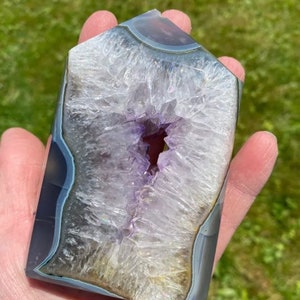 Agate W/Amethyst Obelisk Crystal