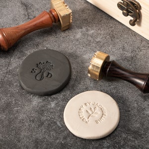Timbre en céramique personnalisé | Timbre métallique personnalisé pour l’argile | Timbre d’argile fait à la main | Timbre de poterie signature | Cadeau pour les potiers