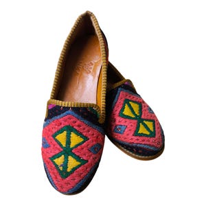 Handmade Kilim Shoes 39 EU 8 US Authentic Vintage Turkish Rug Loafers Leather Sole Lining Unique Boho for Men Ethnic Tribal Style Flats