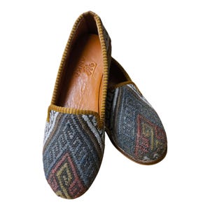 Handmade Kilim Shoes 39 EU 8 US Authentic Vintage Turkish Rug Loafers Leather Sole Lining Unique Boho for Men Ethnic Tribal Style Flats