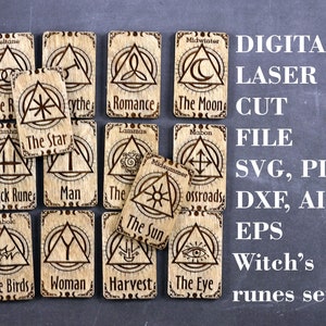 Puede incluir: Un conjunto de 12 runas de madera con diseños cortados con láser. Las runas están etiquetadas con nombres como "The Star", "The Moon" y "The Eye". El texto "DIGITAL LASER CUT FILE SVG, PDF DXF, AI EPS Witch's runes set" también es visible.