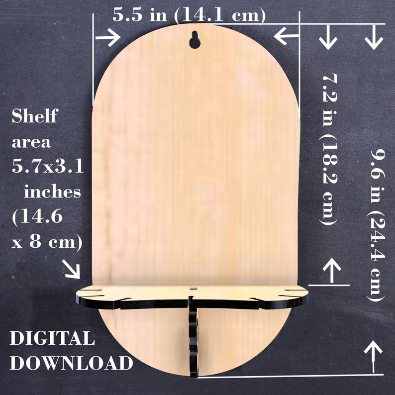 Puede incluir: Un estante de madera con la parte superior redondeada y un peque&ntilde;o estante debajo. El estante mide 24,4 cm de alto, 18,2 cm de ancho y 14,1 cm de profundidad. El &aacute;rea del estante mide 14,6 cm por 8 cm. DESCARGA DIGITAL.