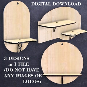 Puede incluir: Tres dise&ntilde;os de descarga digital para una estanter&iacute;a de madera. Los dise&ntilde;os incluyen un rect&aacute;ngulo redondeado, un rect&aacute;ngulo curvo y un c&iacute;rculo. Cada dise&ntilde;o tiene una estanter&iacute;a con un detalle decorativo. El texto "3 DESIGNS in 1 FILE (DO NOT HAVE ANY IMAGES OR LOGOS)" se muestra debajo de los dise&ntilde;os.