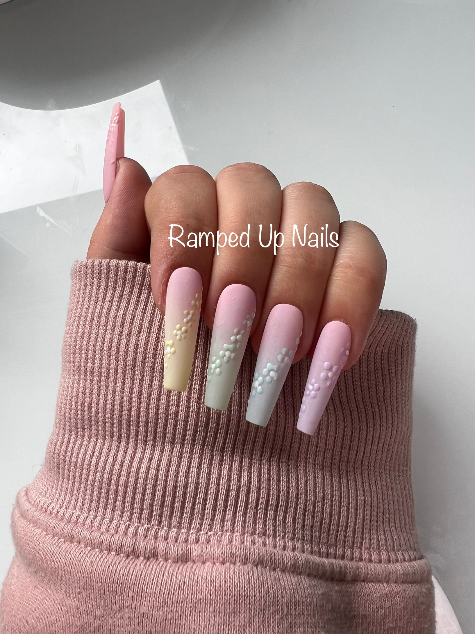 Matte Floral Pastel Ombré Nails - Etsy New Zealand