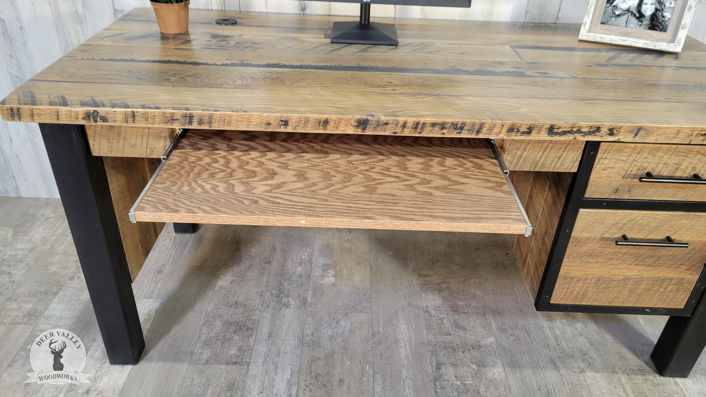 Reclaimed Wood Executive Desk, Modern Office Desk, Industrial Computer ...