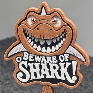 Beware Of Shark Sign for Aquariums - A Quirky Decorative Touch to Enliven Your Fish Tank - Humorous Fish Tank Decoration, Durable & Safe