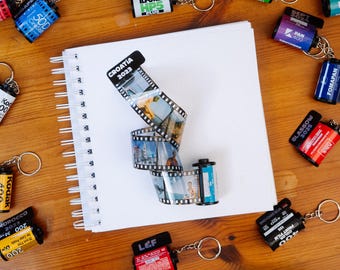 Chaveiro com rolo de filme Ilford Blue | Presente personalizado com foto