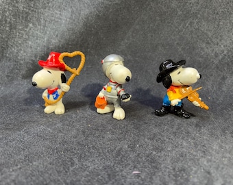 Statuetta vintage di Snoopy in PVC: a scelta.
