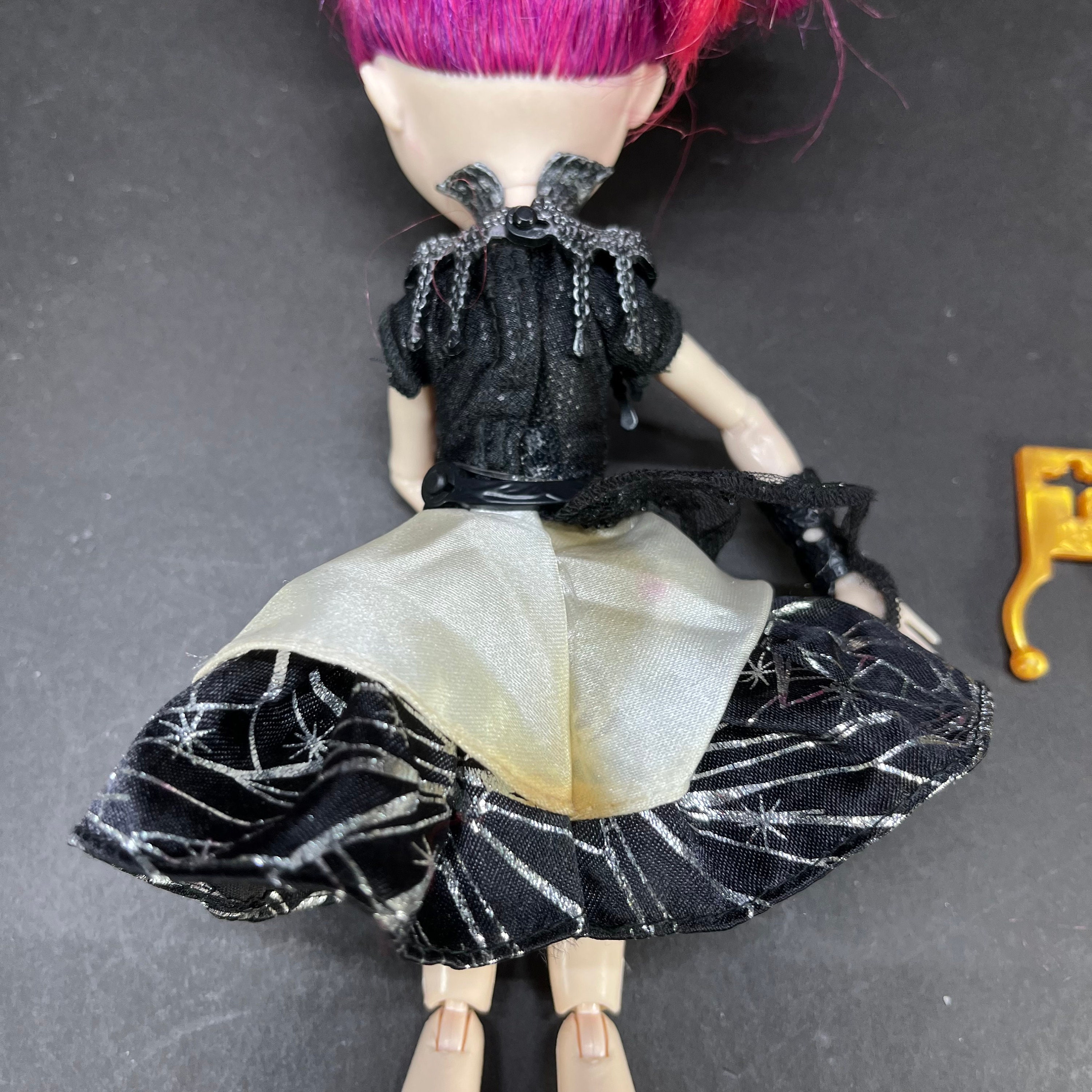 Ever after high deals mira shards doll