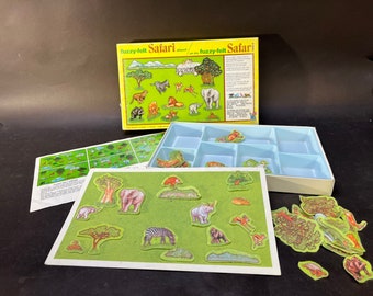 Vintage Fuzzy felt : Safari. 1982. Canadian bilingual set.
