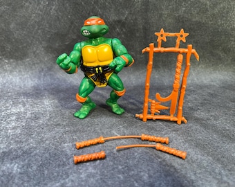 TMNT action figure : Michelangelo, near complete. Playmates 1988.