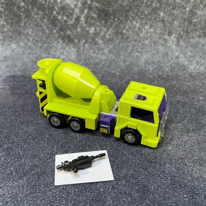 Constructicons Transformers G1 (Devastator): Mixmaster. Hasbro 1985. Incompleto.