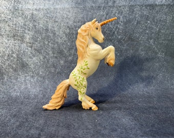 *送料関税込* Personsoul - 25SS SWIRL & BEAST PRINT LOOSE Suicune Gold Star English 2005 - Perfect Gift for Poke Fans