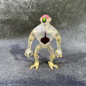 Ben 10 Actionfigur: DNAlien klar, 10 cm. Bandai/Karikatur Netz