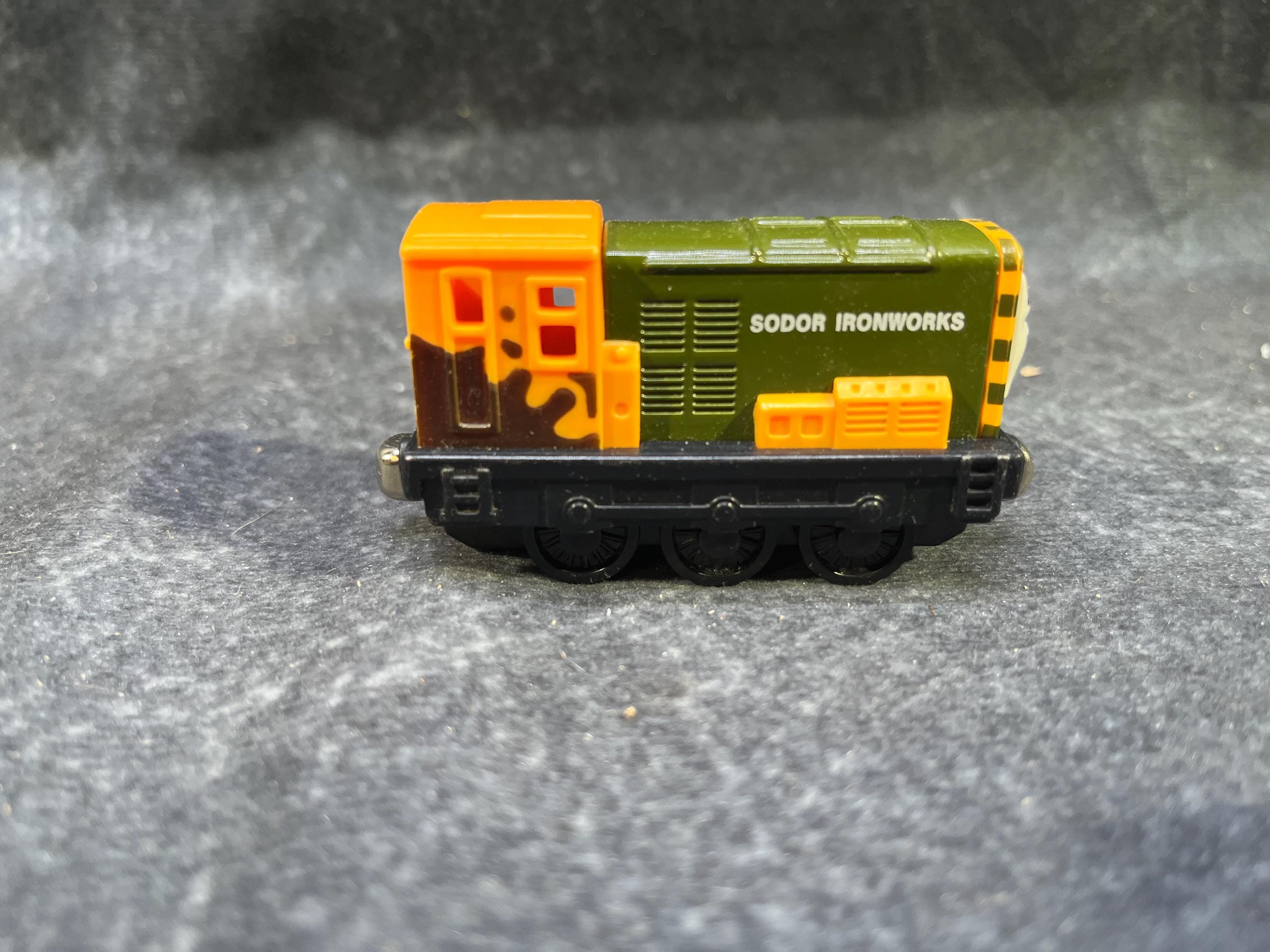 Thomas & Friends, Take N Play : Iron Arry, Sodor Ironworks
