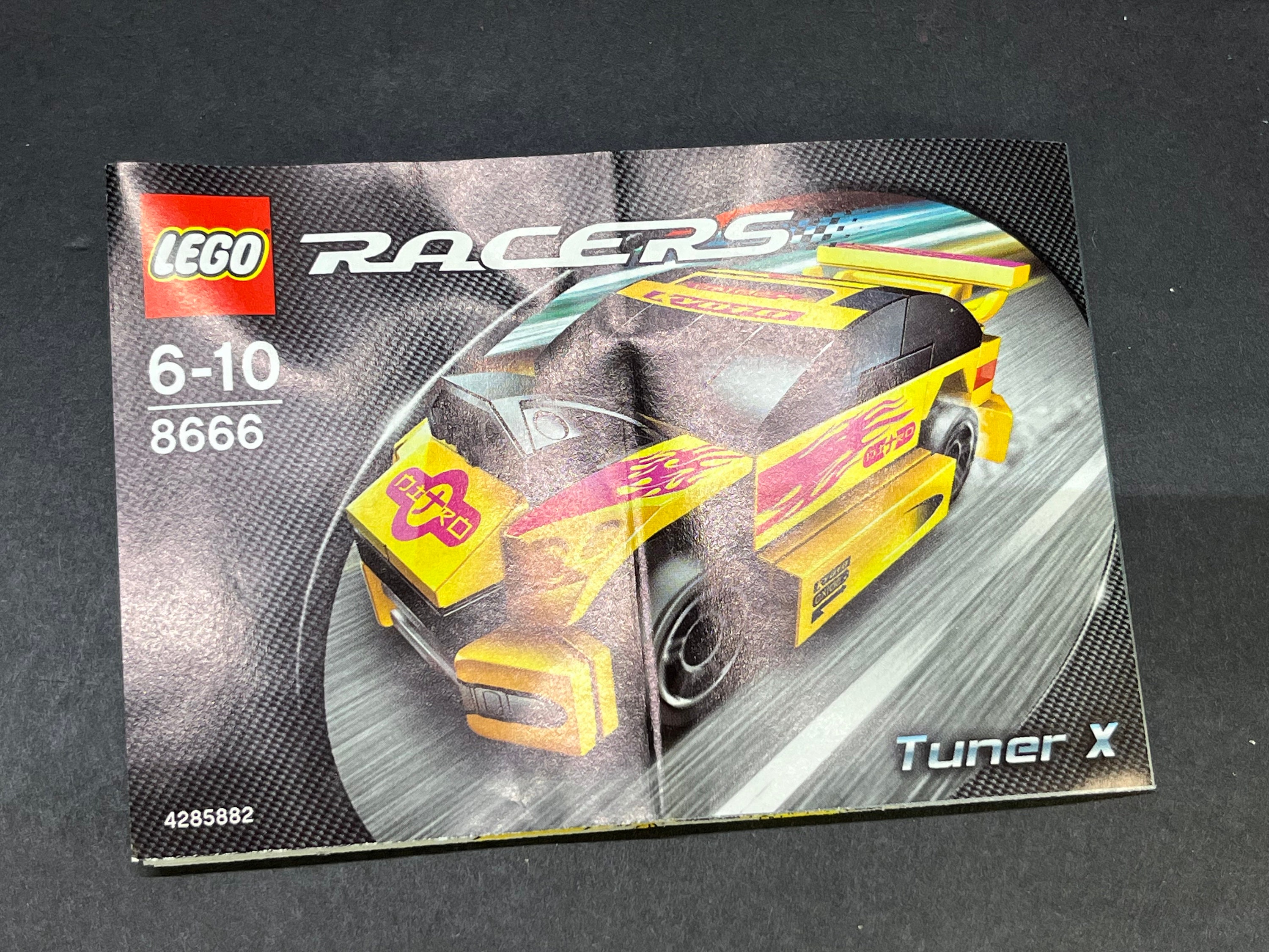 Pair of Lego Racers: Blue Renegade (8662) and Tuner X (8666) 100