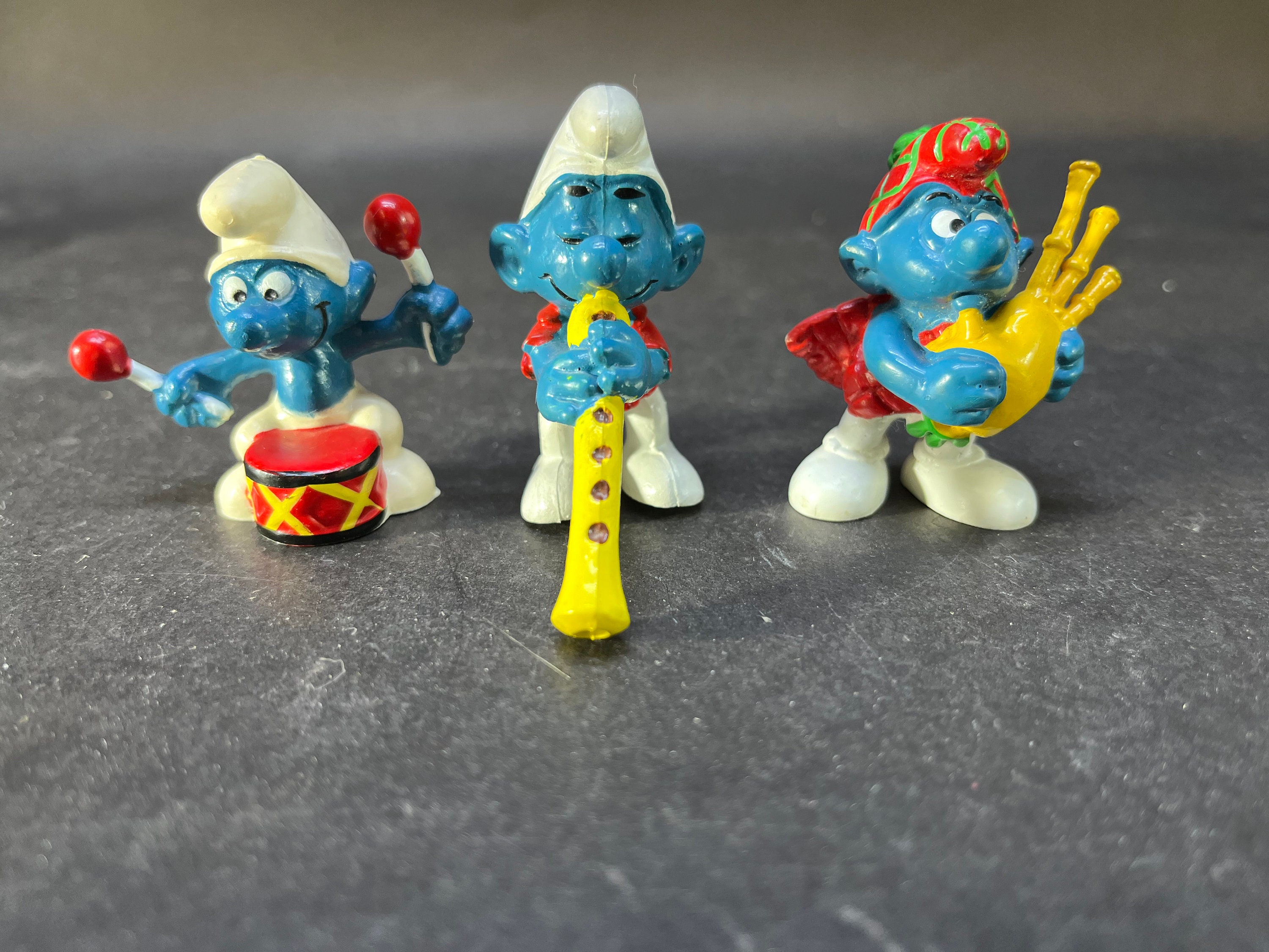 Vintage 1980's Smurfs Figurines. Excellent Condition. You Vintage 1980's Smurfs Figurines. Excellent Condition. You
