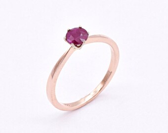 Anello in oro rosa con rubino autentico, anello in oro rosa massiccio 14 carati, anello solitario con rubino originale, anello con rubino certificato, anello in oro rosa con rubino, anello di promessa rosso