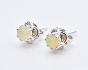 18K Gold Opal Earrings, Solid Gold Opal Earrings, Ethiopian Opal Studs, Opal Stud Earrings, Fire Opal Studs, Gift For Her, Bridal Earrings