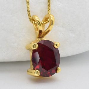 Gouden robijn hanger, ovale robijn ketting, rode solitaire hanger, juli geboortesteen ketting, gemaakt robijn hanger, 18k gouden robijn ketting