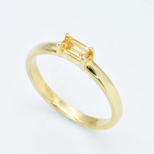 Gold Citrine Ring, Natural Citrine Ring, Yellow Gemstone Ring, November Birthstone Ring, Minimalist Citrine Ring, Yellow Citrine Ring