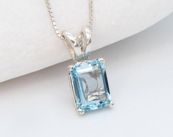 Blue Topaz Pendant, Natural Blue Topaz Necklace, December Birthstone Pendant, Blue Square Necklace, Solitaire Blue Topaz Pendant in Silver
