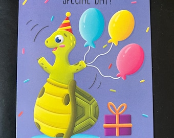 Tortoise Birthday Card: Festive Balloons, Turtle Lover Gift