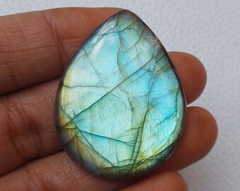 Multiverde! Cabochon di labradorite, raro cabochon di pietre preziose labradorite sciolte a forma di pera multiverde, ideale per gioielli con avvolgimento di filo.