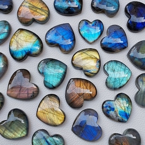 HERZ Form Labradorit Cabochon Edelstein Multi auffällige Herzform lose Labradorit Cabochons Edelstein.