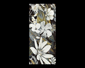 Life-like White Mosaic Flowers