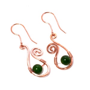 Green Aventurine Copper Wire Earrings Hammered Copper Earrings Beaded Earrings Hippie Jewelry Healing Copper Earrings Rustic Earrings
