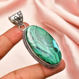 Malachite 925 Sterling Silver Pendant , Handmade Pendant , Unisex Pendant , Big Oval shape Jewelry , Bohemian Pendant For Gift