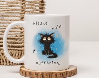 黒猫マグカップ｜バッファリング中ですので少々お待ちください｜水彩画風猫アート、不安をユーモラスに表現したセラミックカップ