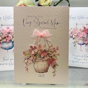Speciale Moederdagkaart, handgemaakte Moederdagkaart met 3D-bloemen, edelstenen en roze lint, gepersonaliseerde Moederdagkaart, luxe kaart voor moeder