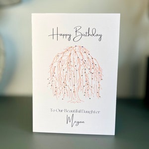 Carte faite main de saule de joyeux anniversaire de fille avec des pierres précieuses irisées, carte d'anniversaire personnalisée de saule, amie maman soeur grand-mère