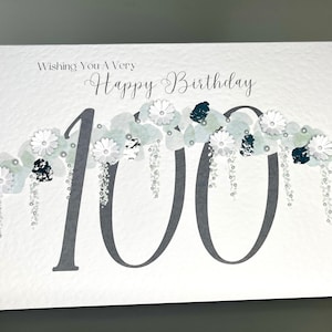 CARTÃO DE 100º ANIVERSÁRIO feito à mão com flores 3D - Folha de prata e pérolas, Cartão de comemoração de 100º aniversário, Cartão especial de lembrança de 100º aniversário, Cartão de cem anos