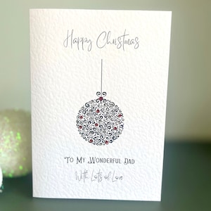 DAD-Weihnachtskarte mit einer Weihnachtskugel - Hand verziert mit funkelnden roten und silbernen Edelsteinen, Weihnachtskarte für Dad, handgemachte Weihnachtskarte für Dad
