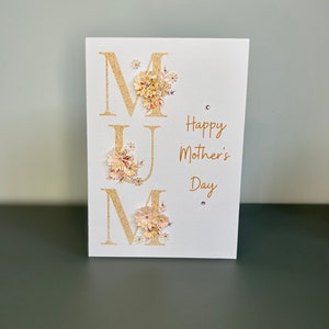 Cartão de DIA DAS MÃES com flores e pedras 3D, Cartão de Dia das Mães feito à mão, Cartão de luxo para o Dia das Mães, Cartão especial para a mãe, Cartão floral para a mãe