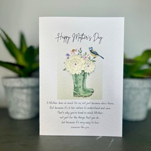 Biglietto di auguri per la festa della mamma per la mamma amante della vita all'aria aperta. Biglietto fatto a mano con un verso, fiori 3D e gemme. Biglietto unico per la festa della mamma. Biglietto speciale per la mamma