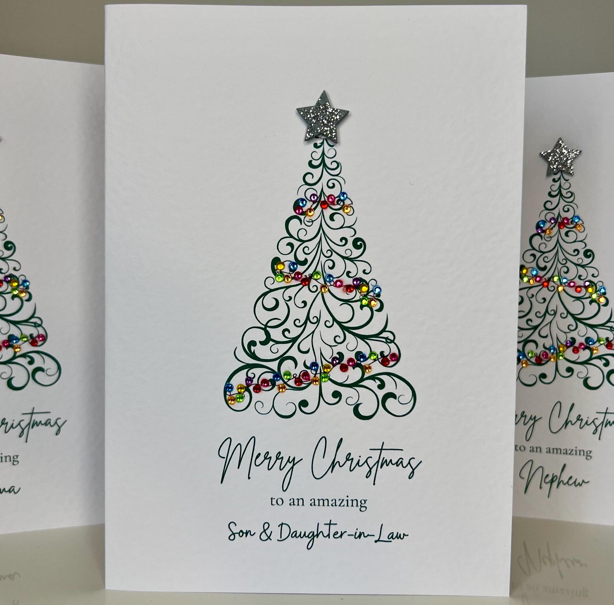 Vestito Da Sposa Suocera Biglietto Di Auguri Di Natale Personalizzato Per  Nuora E Genero Con Tema Rosa E Oro, Alberi E Regali Per Coppie - Italia  Regalo Nuora Natale, image size:1973x1942