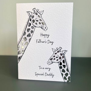 Carte de fête des pères girafe faite main avec feuille d'argent, carte de fête des pères heureuse, spéciale fête des pères papa, carte girafe papa pour la fête des pères